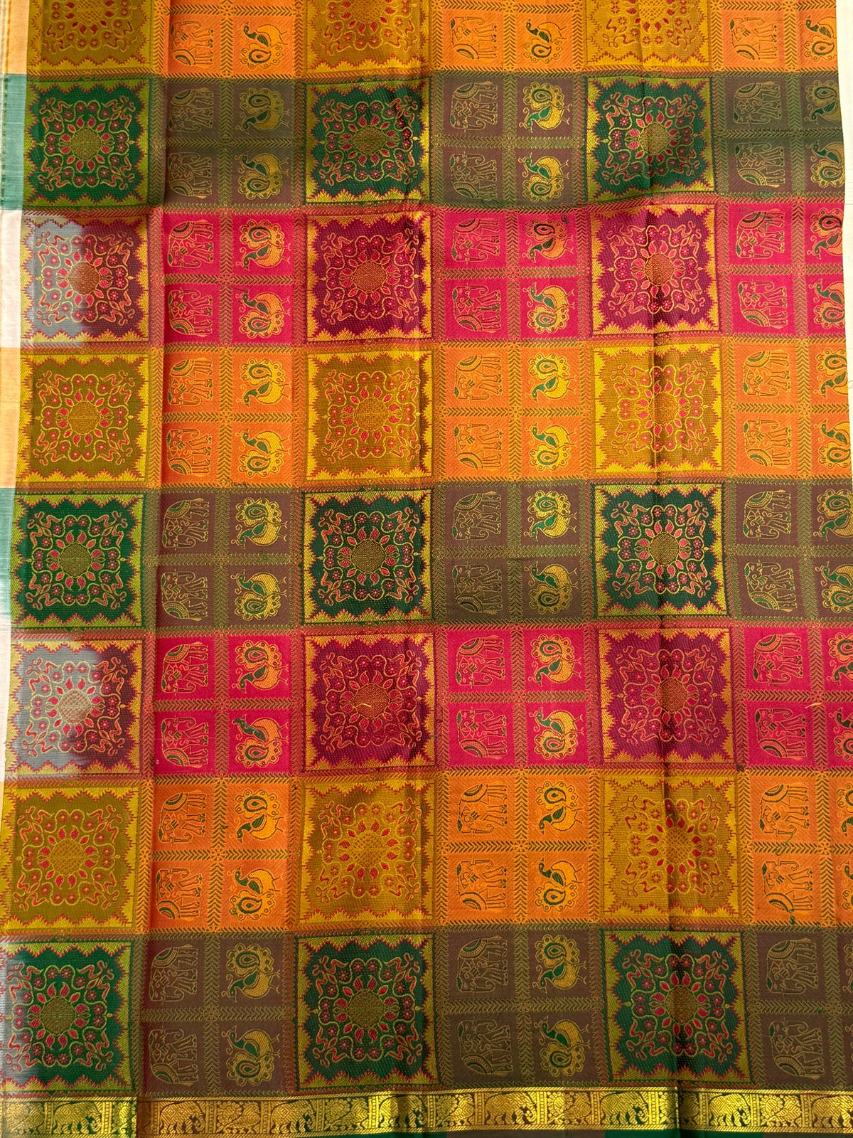 Champagne Ivory Pure Silk Kancheepuram Butta Saree with Bomkai-Inspired Grid Pallu – view 5