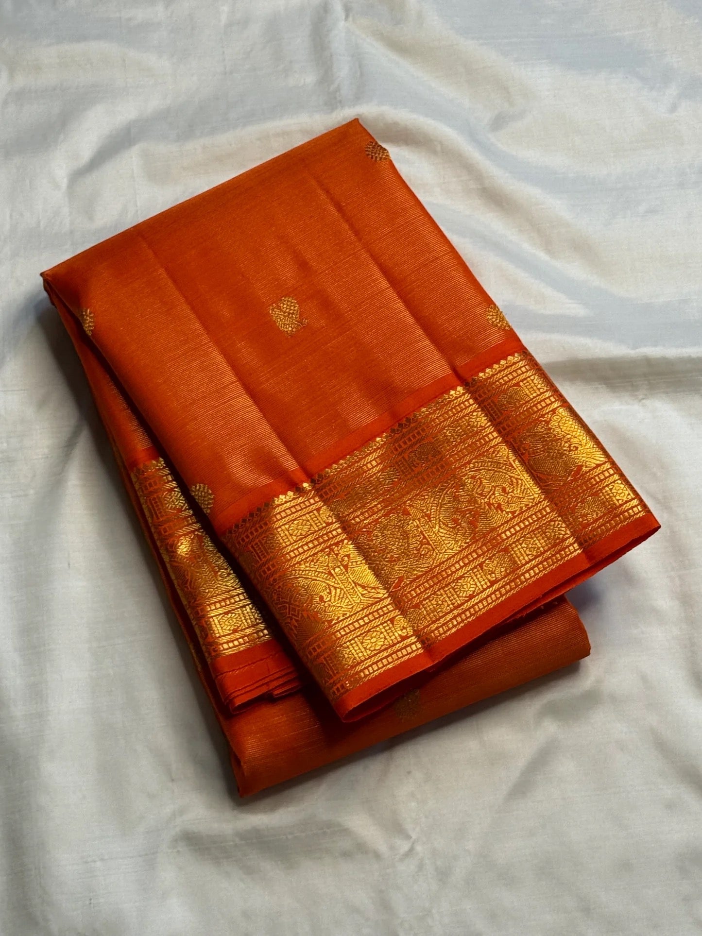 Sunset Orange handwoven Pure Silk Kanjivaram saree, full drape