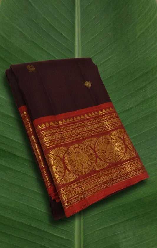 Paaku Brown and Vermillion Red Handwoven Pure Silk Kanchipuram Saree with Sorgavaasal Yaanai Korvai Border