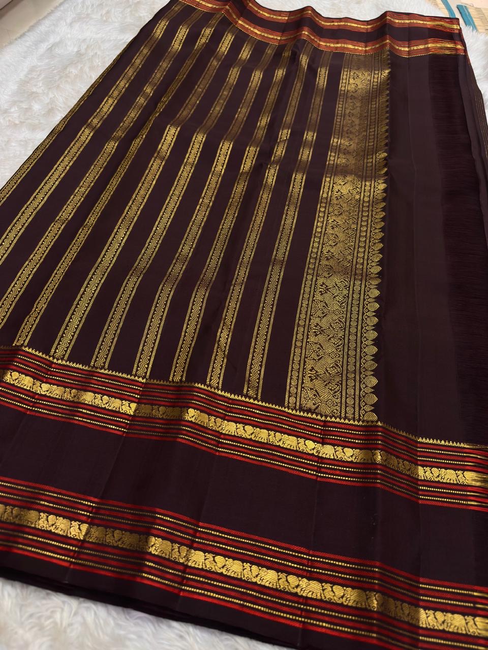 Deep Cocoa Brown and Crimson Red Handwoven Pure Silk Kanchipuram Saree with Oosi Vaanam Rettapet Border