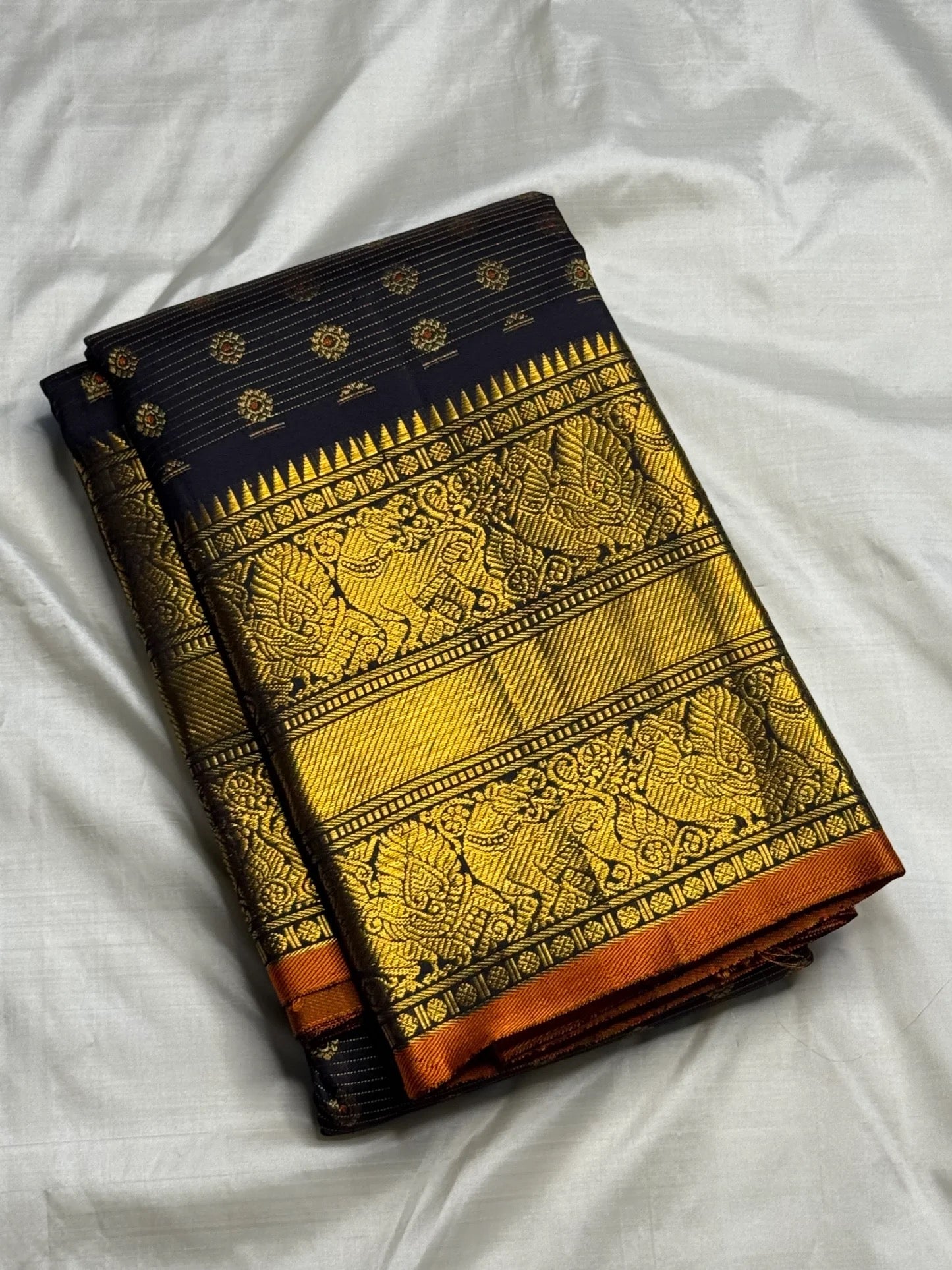 Kohl Black and Deep Red Kanchipuram Silk Saree – Kamalam Butta Silk Body