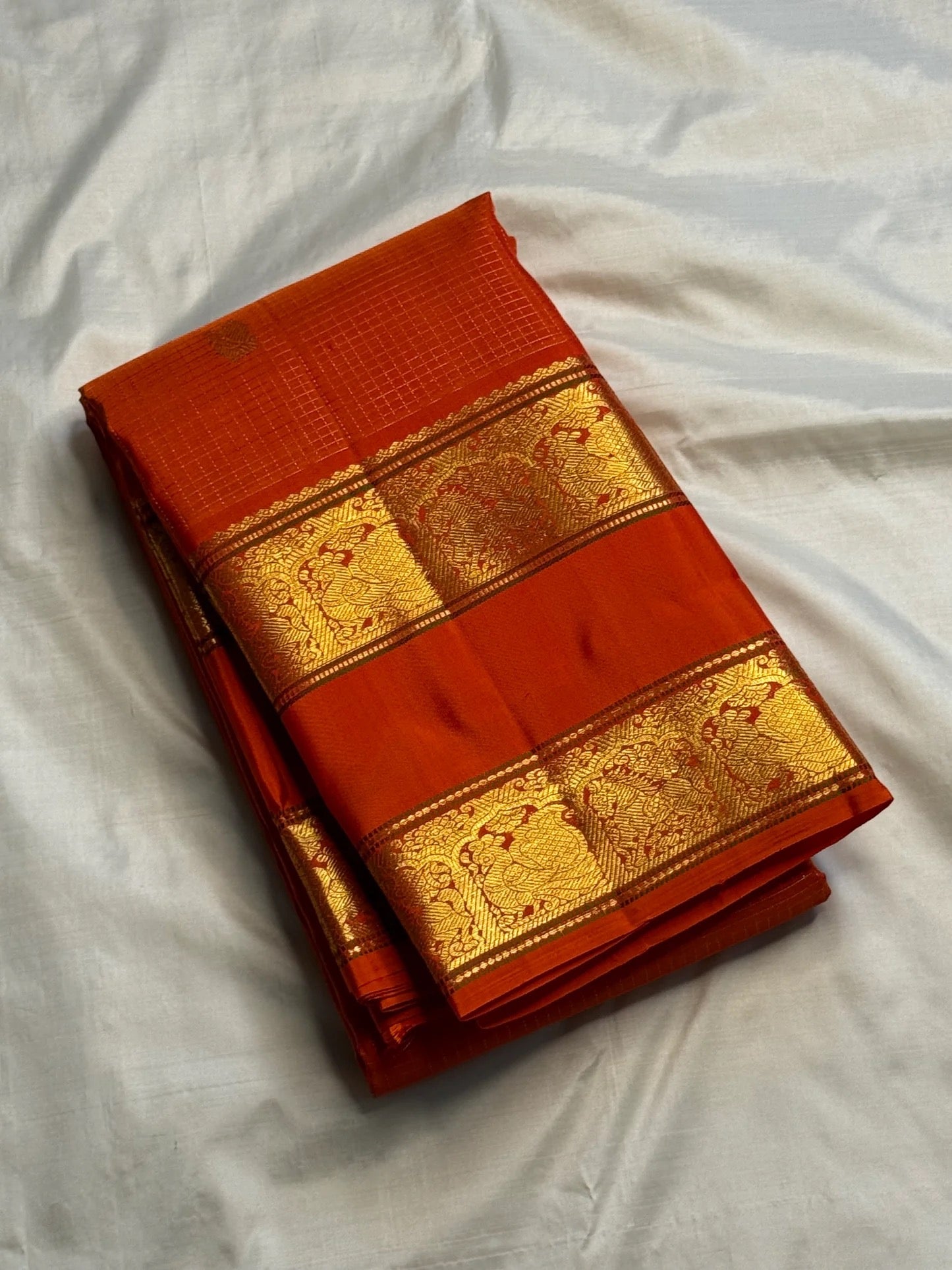 Rettapet Kancheepuram saree border showing Mayil peacock motifs