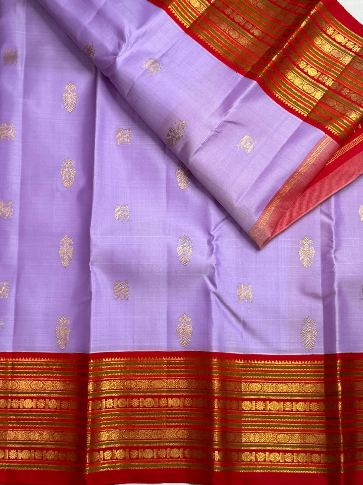 Kurinji Lavender Pure Silk Kanchipuram Varisaipet Saree with Gandaberunda and Yazhi – view 1