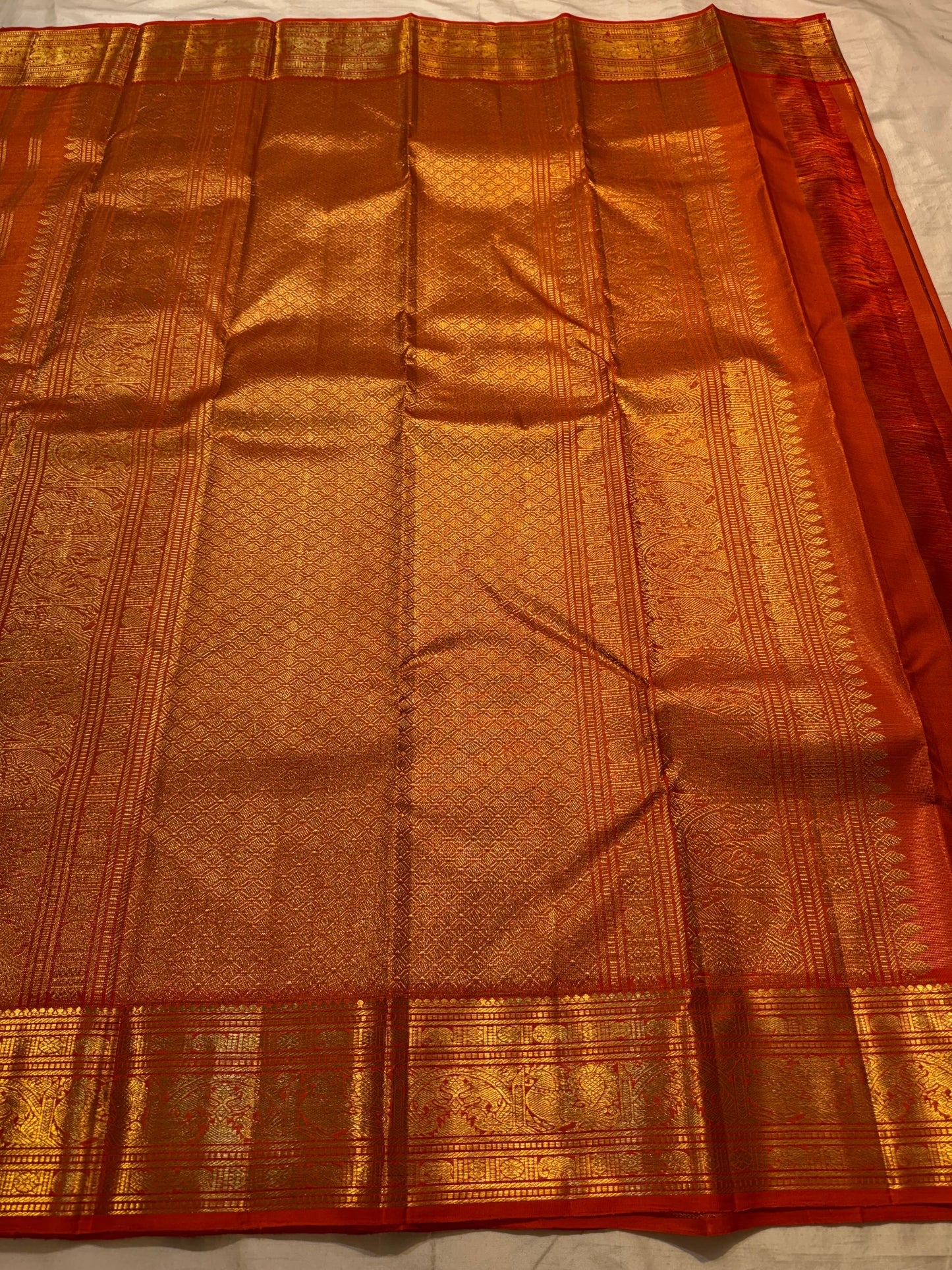 Vairaoosi Kanjivaram saree Chakram gold zari motif close-up