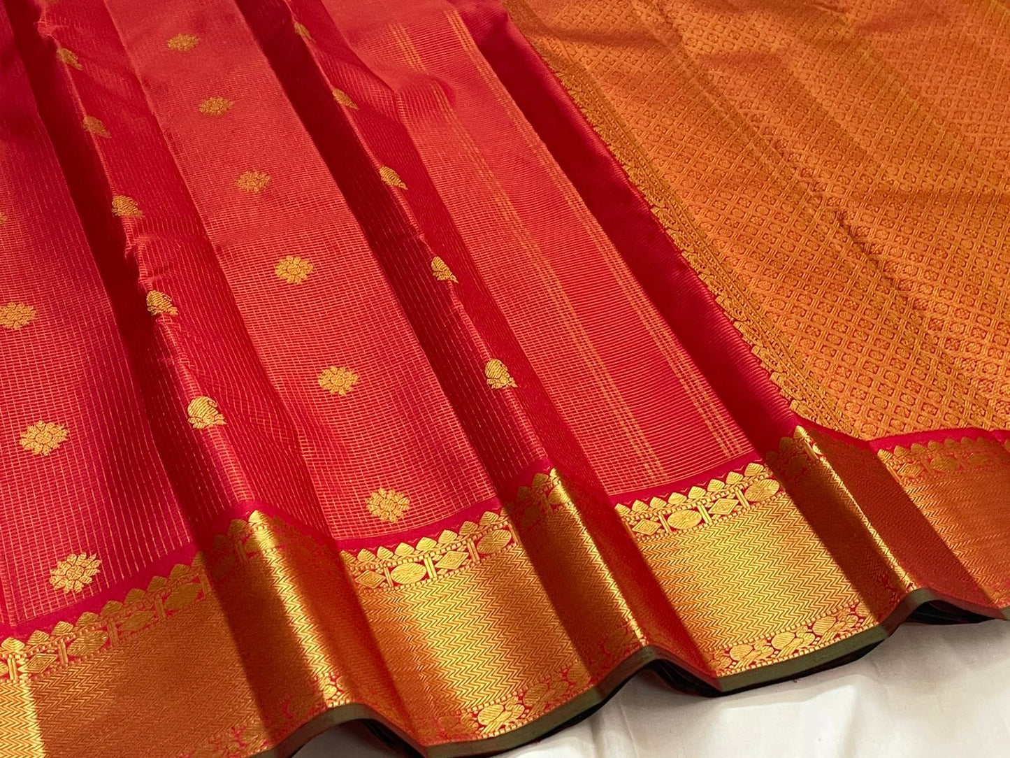 Pure Kanchipuram Silk Saree Vibrant Red with Traditional Gold Zari Border