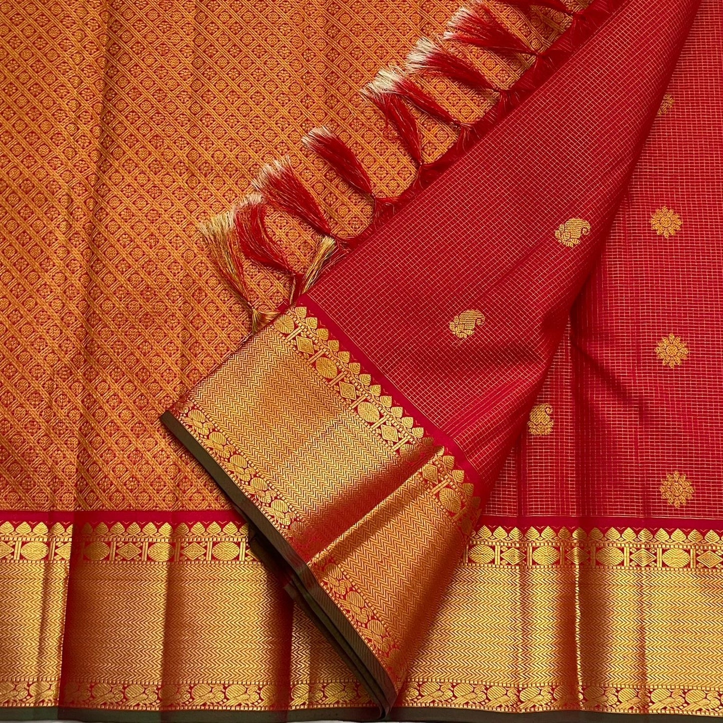 Pure Kanchipuram Silk Saree Vibrant Red with Traditional Gold Zari Border