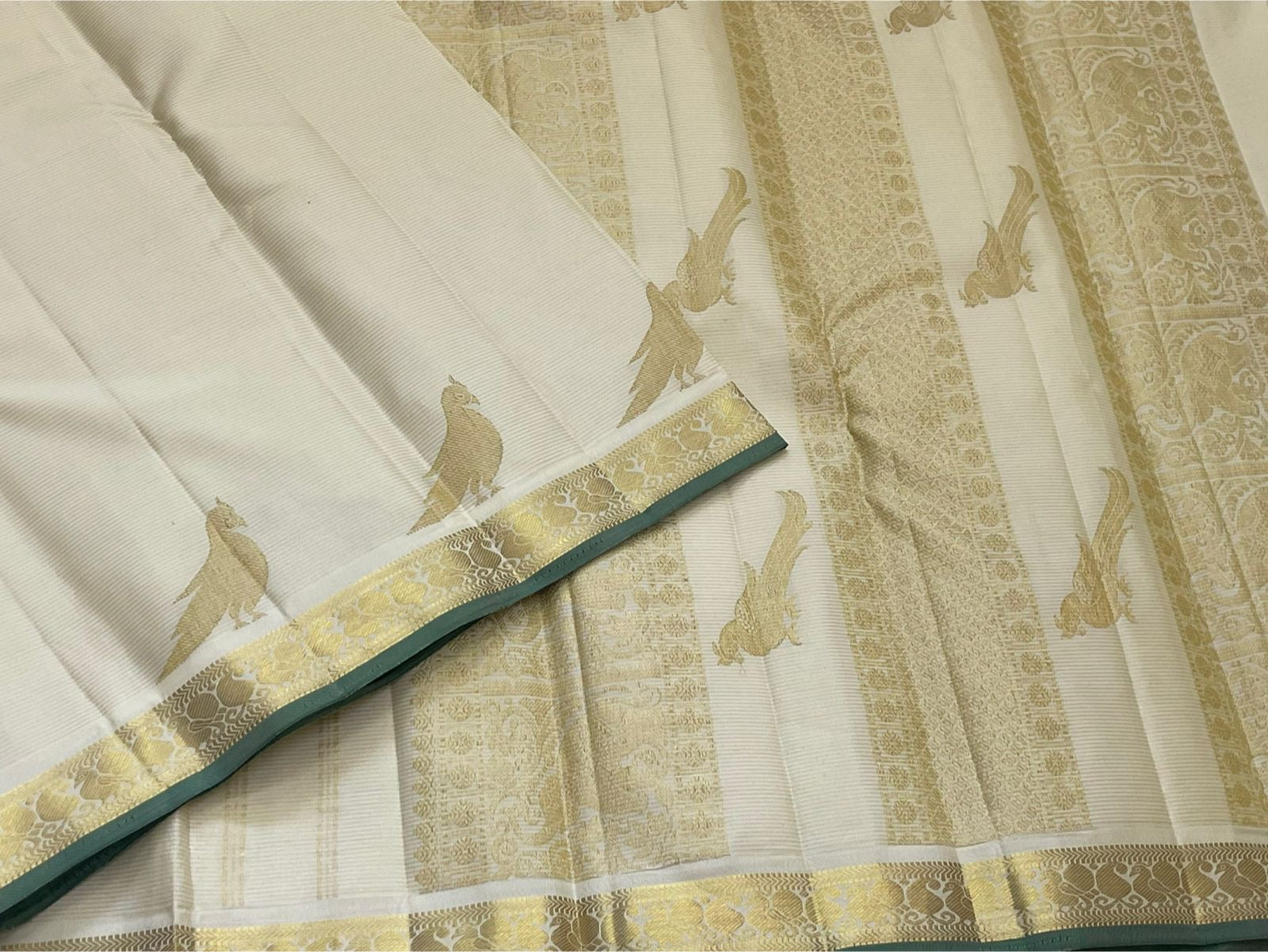 Pale sage border with gold zari varisaipet on ivory cream Kanjeevaram pure silk saree — Idam Living