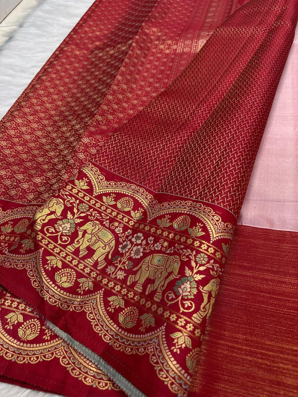 Dense red and gold all over jaal pallu on Pure Silk Kanchipuram saree