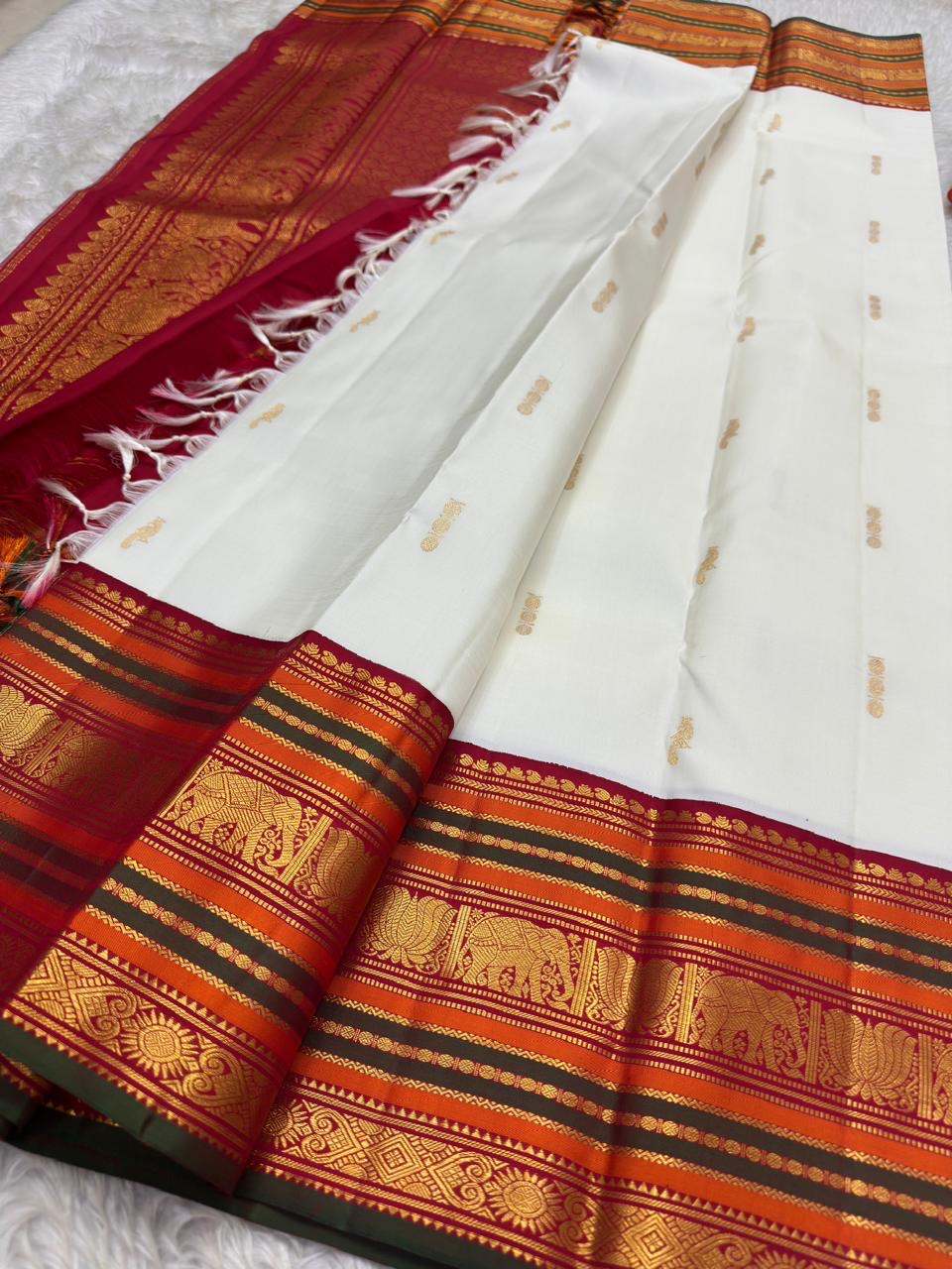 Ivory and Maroon Handwoven Pure Silk Kanjipuram Saree with Maanga Butta and Varisaipet Mubbagam Border