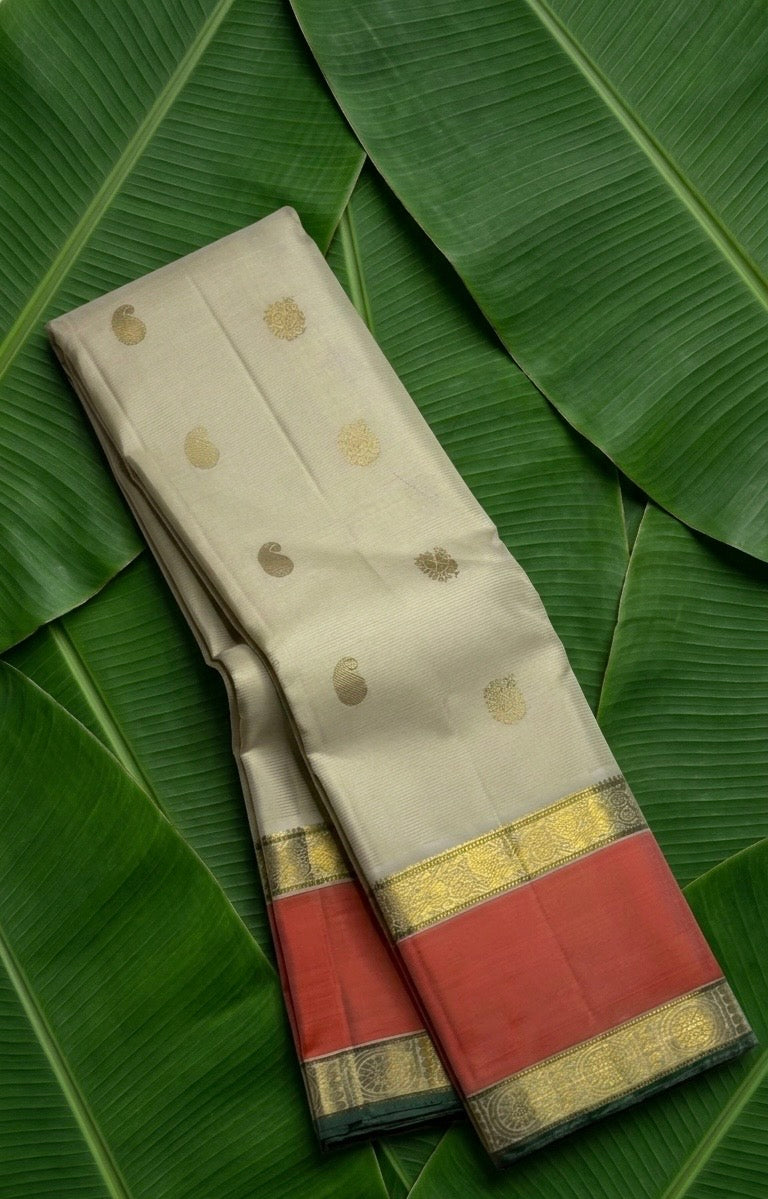 Off white and cinnamon red vairaoosi Kanjivaram silk saree with maanga and kamalam butta — Idam Living