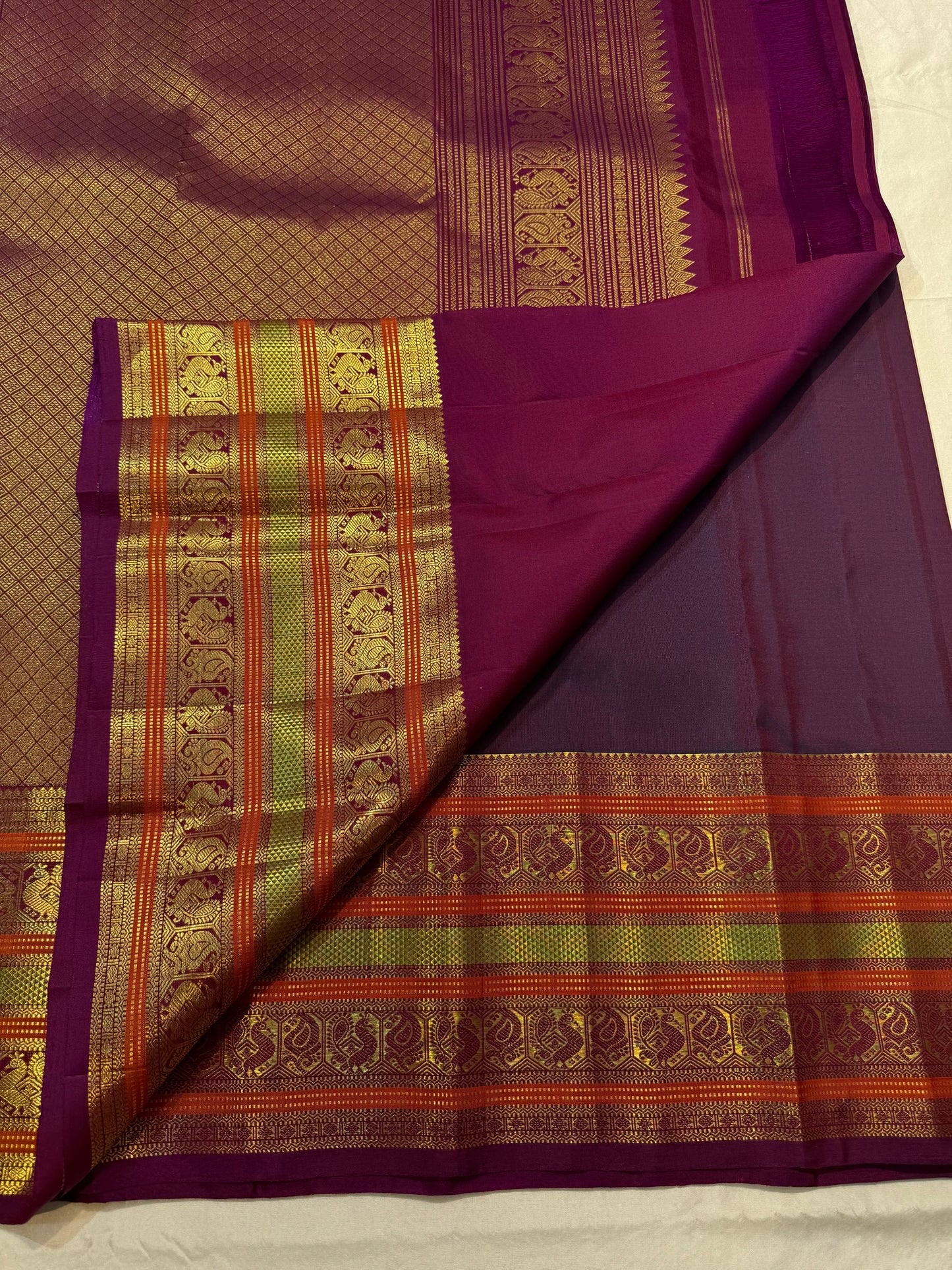 Rich gold zari pallu on magenta double shade handwoven Kanchipuram pure silk saree — Idam Living