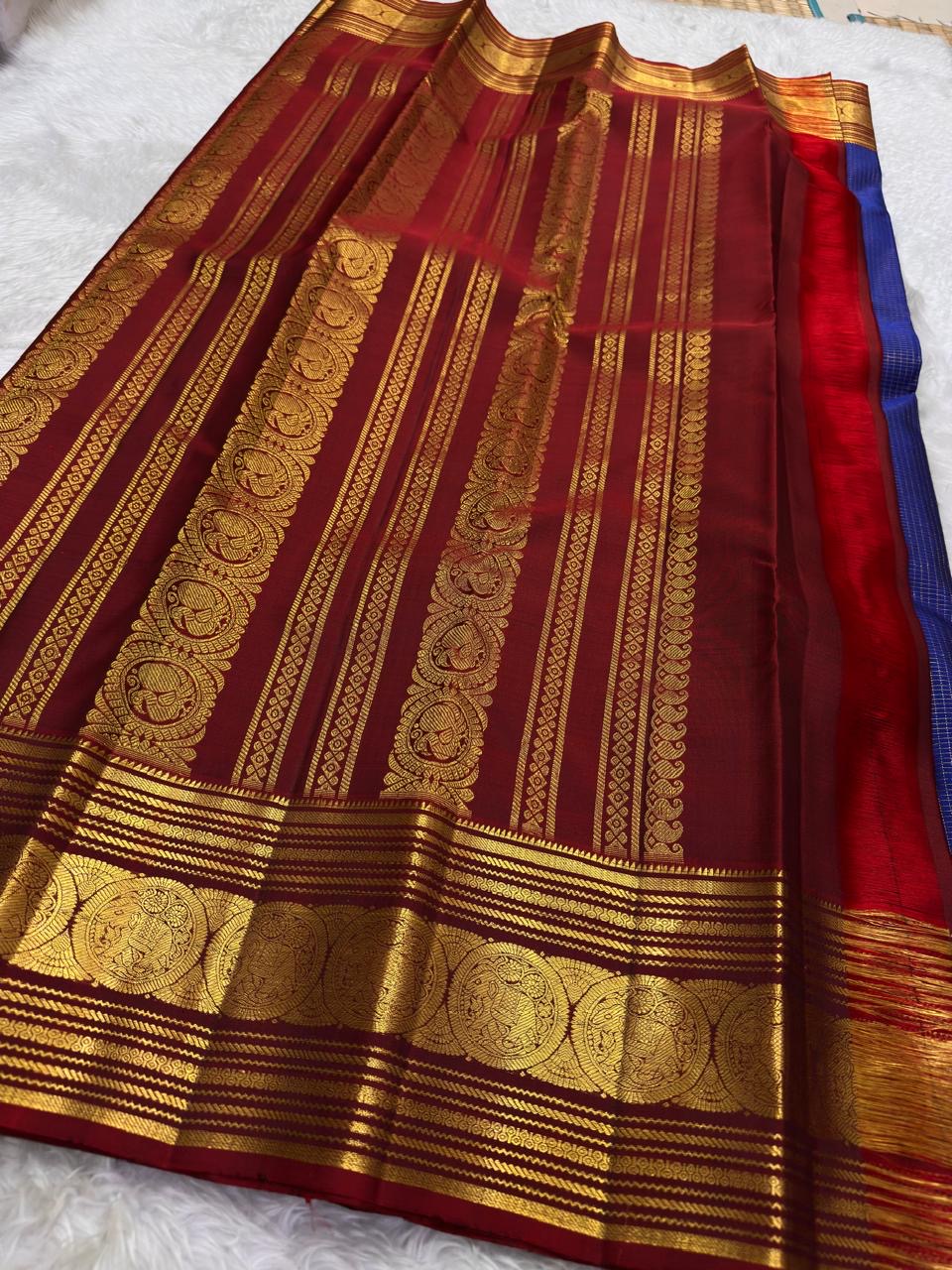 traditional tested zari detail on royal blue Kanchipuram silk saree