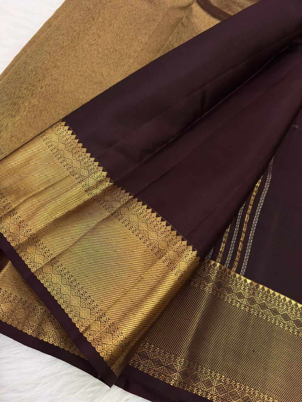 Aubergine handwoven pure silk KanchiPattu Butta saree — body zari butta detail — Idam Living