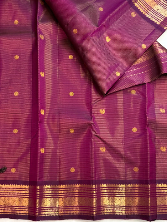 Grand antique-gold pallu on a Vadamalli pure silk Kanchipuram saree