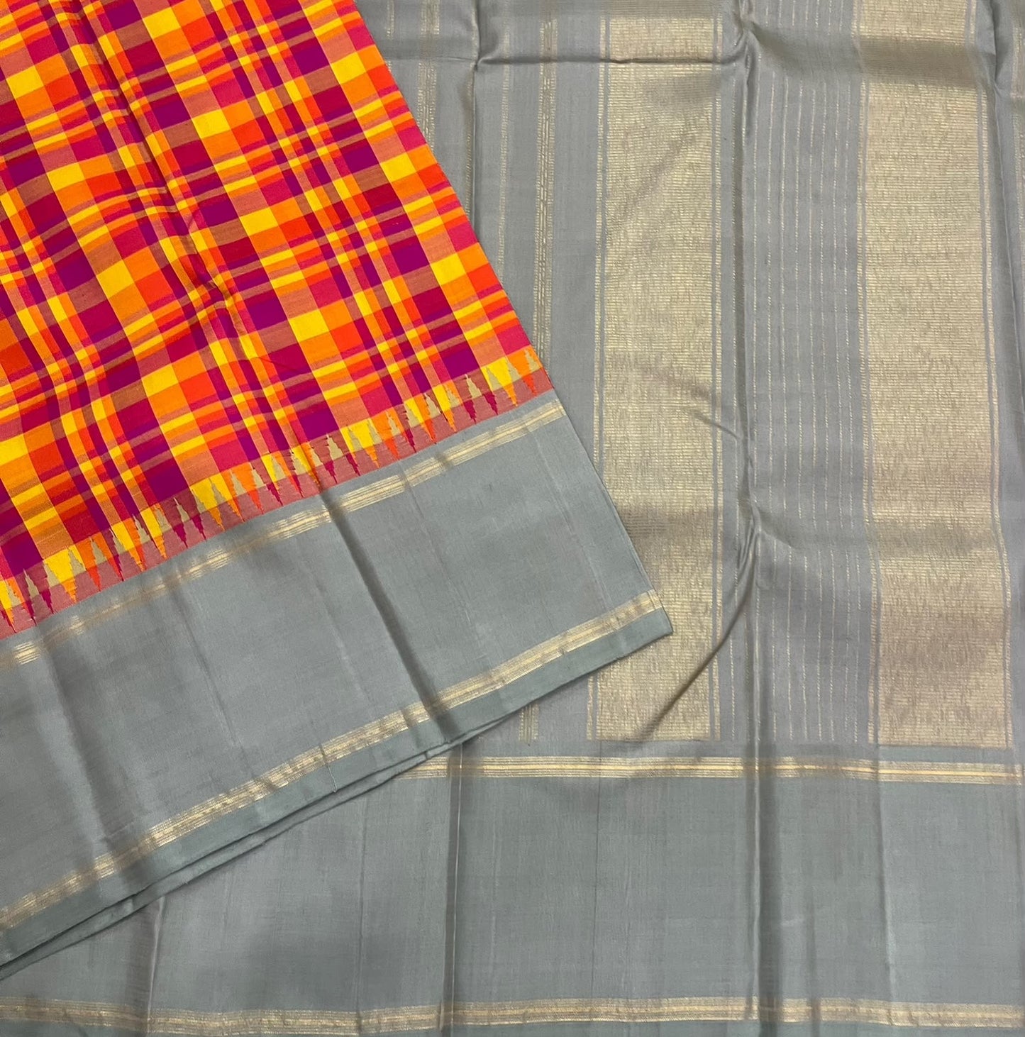 Vibrant Multicolour Handwoven Pure Silk Kanjipuram Saree with Kanchi Kattam Weave