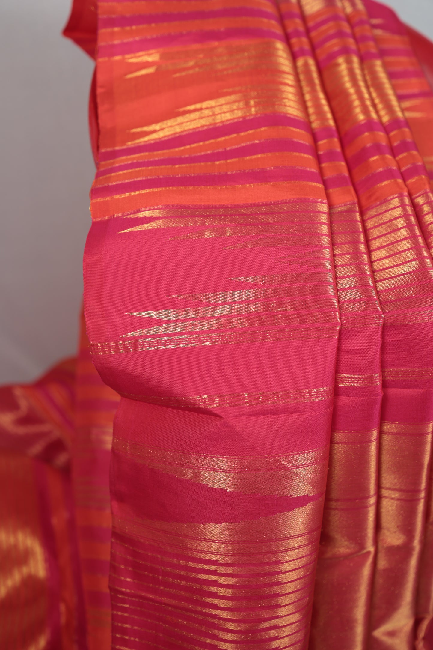 Ettukol Pink Pure Kanchipuram Silk Saree With Vermilion Stripes & Zari