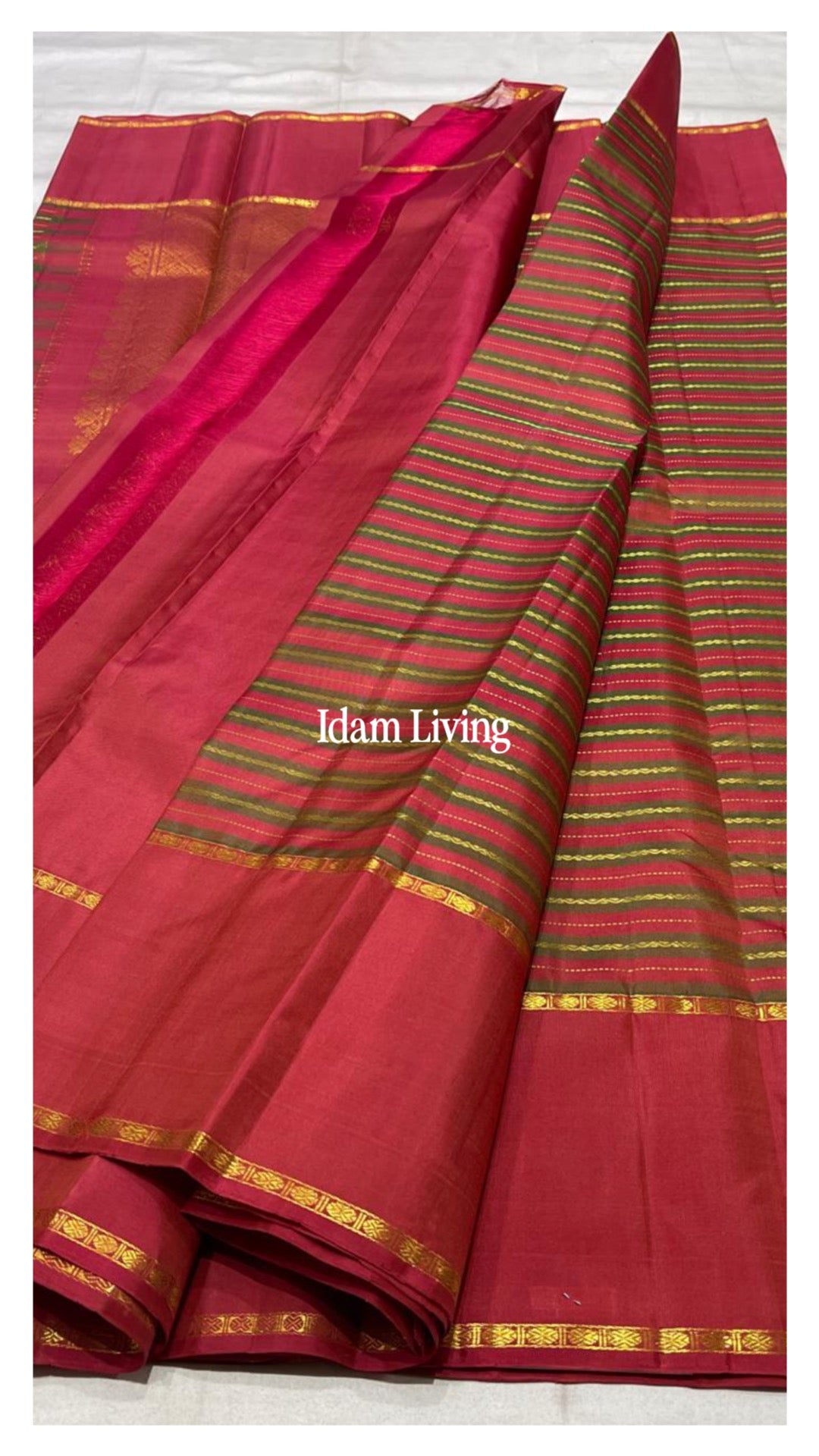 kk pallu detail of vazhaipoo crimson pink Kanchipuram silk saree
