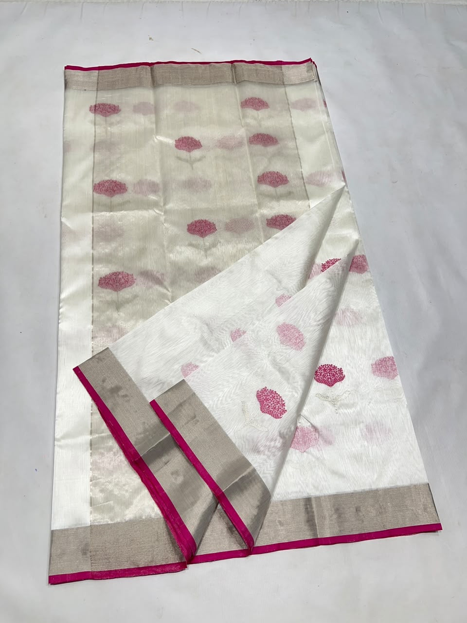 Cream Silver Katan Silk Chanderi handloom saree — full saree