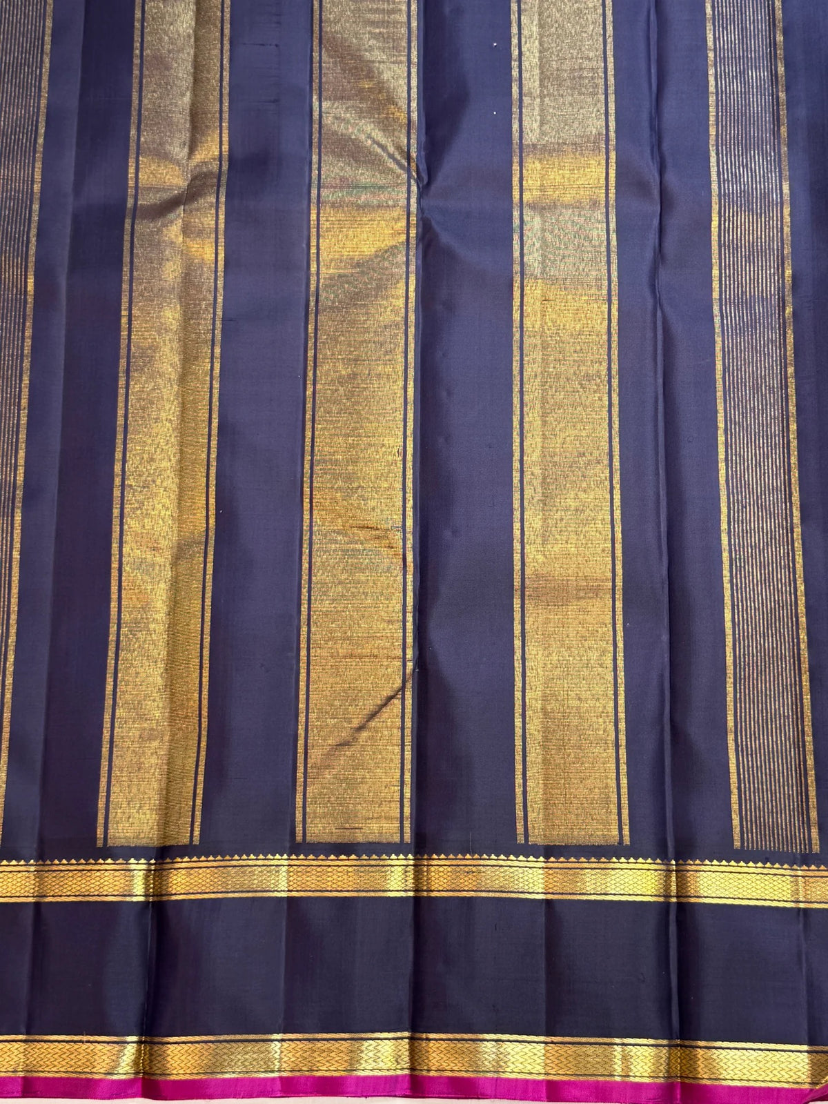 Lagoon turquoise Paapli checks pure silk Kanchipuram saree with midnight navy Rettapet border and gold Seer pallu, Idam Living (photo 3 of 5)