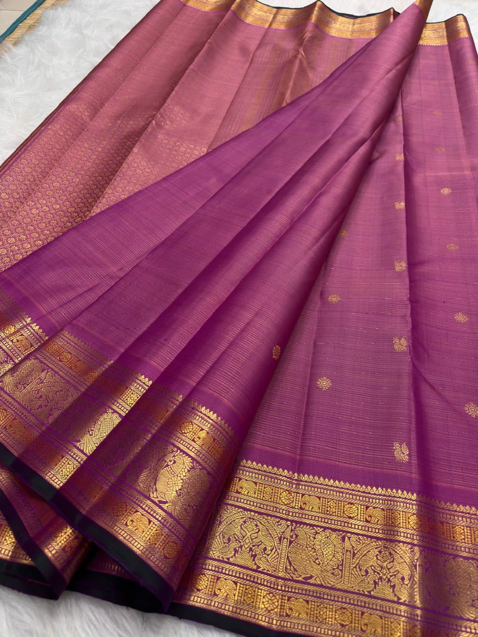 Pattu Roja Pink Handwoven Pure Silk Kanjivaram Vairaoosi Saree with Kamalam and Peacock Border