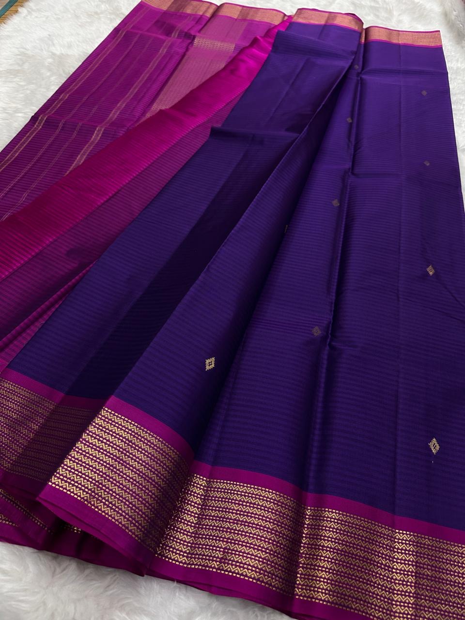 Deep Violet and Magenta Handwoven Pure Silk Kanjivaram Saree with Varisaipet Border