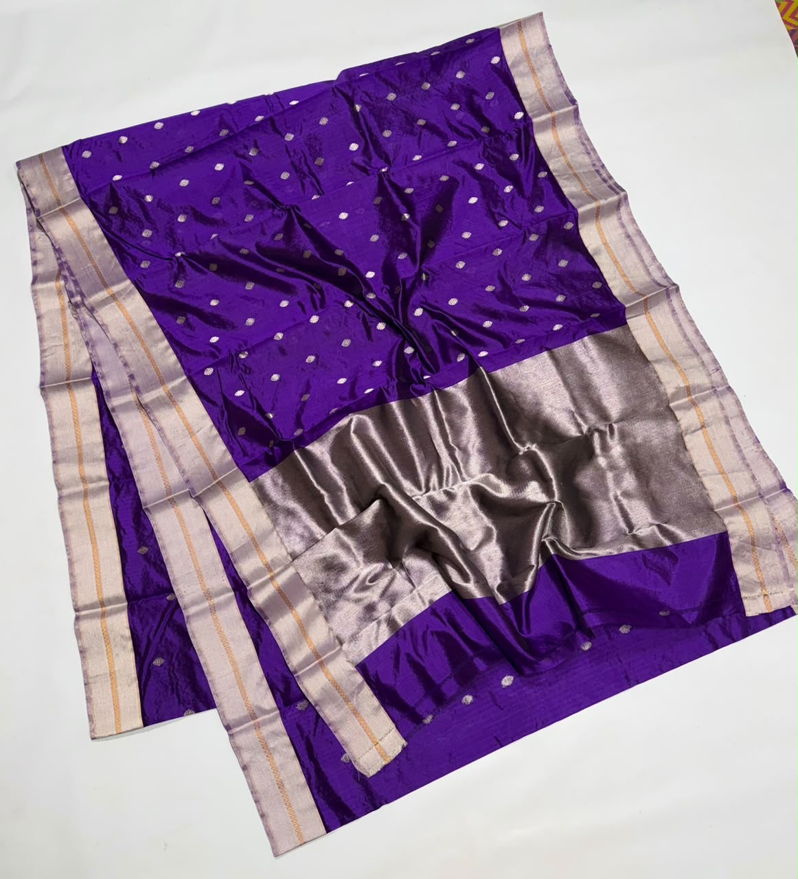 Royal Purple Silver Border Pattu Silk Chanderi saree, silk texture