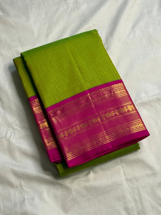 Pure Kanchipuram Silk Saree Parrot Green Zari Kattam with Magenta Border
