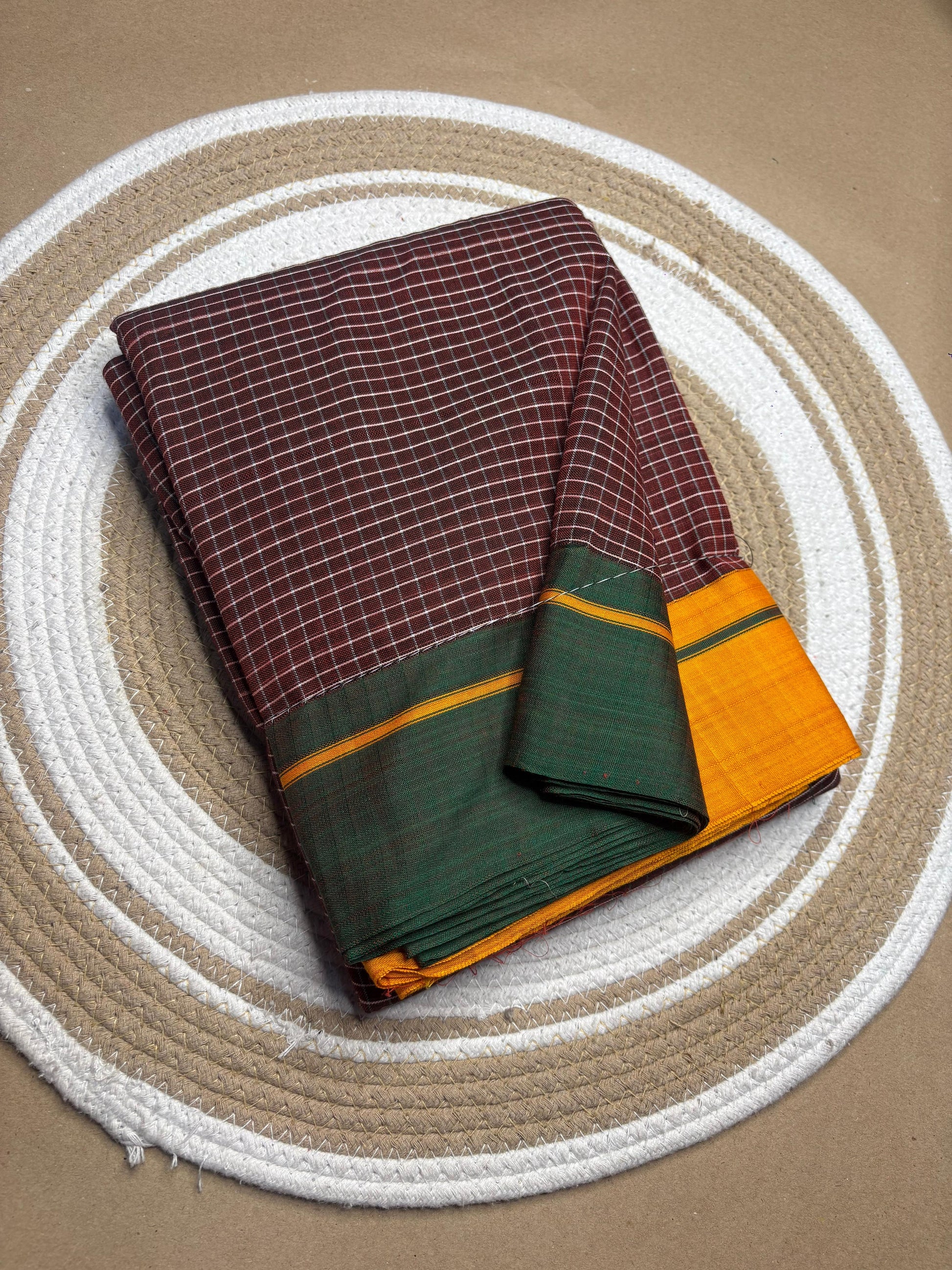 Karnataka handloom cotton saree Patteda Anchu side drape view — Idam Living