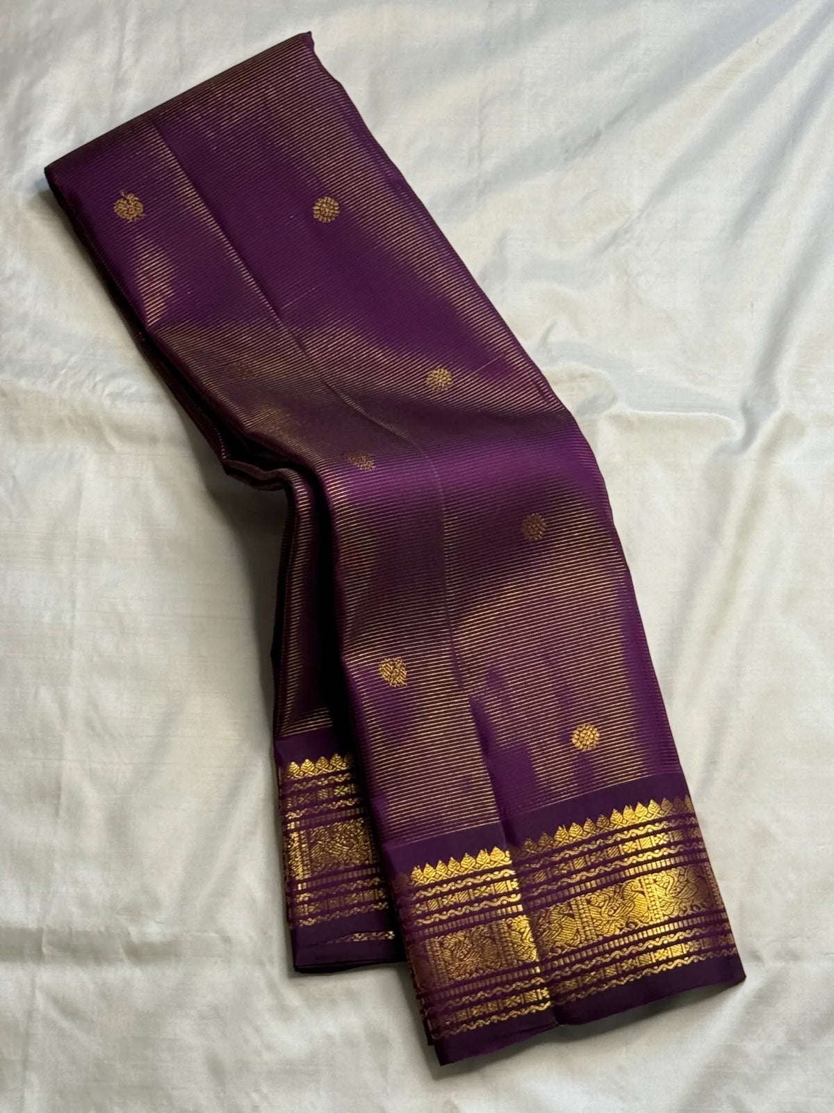 Kathiripoo purple handwoven pure silk Kancheepuram Vairaoosi saree