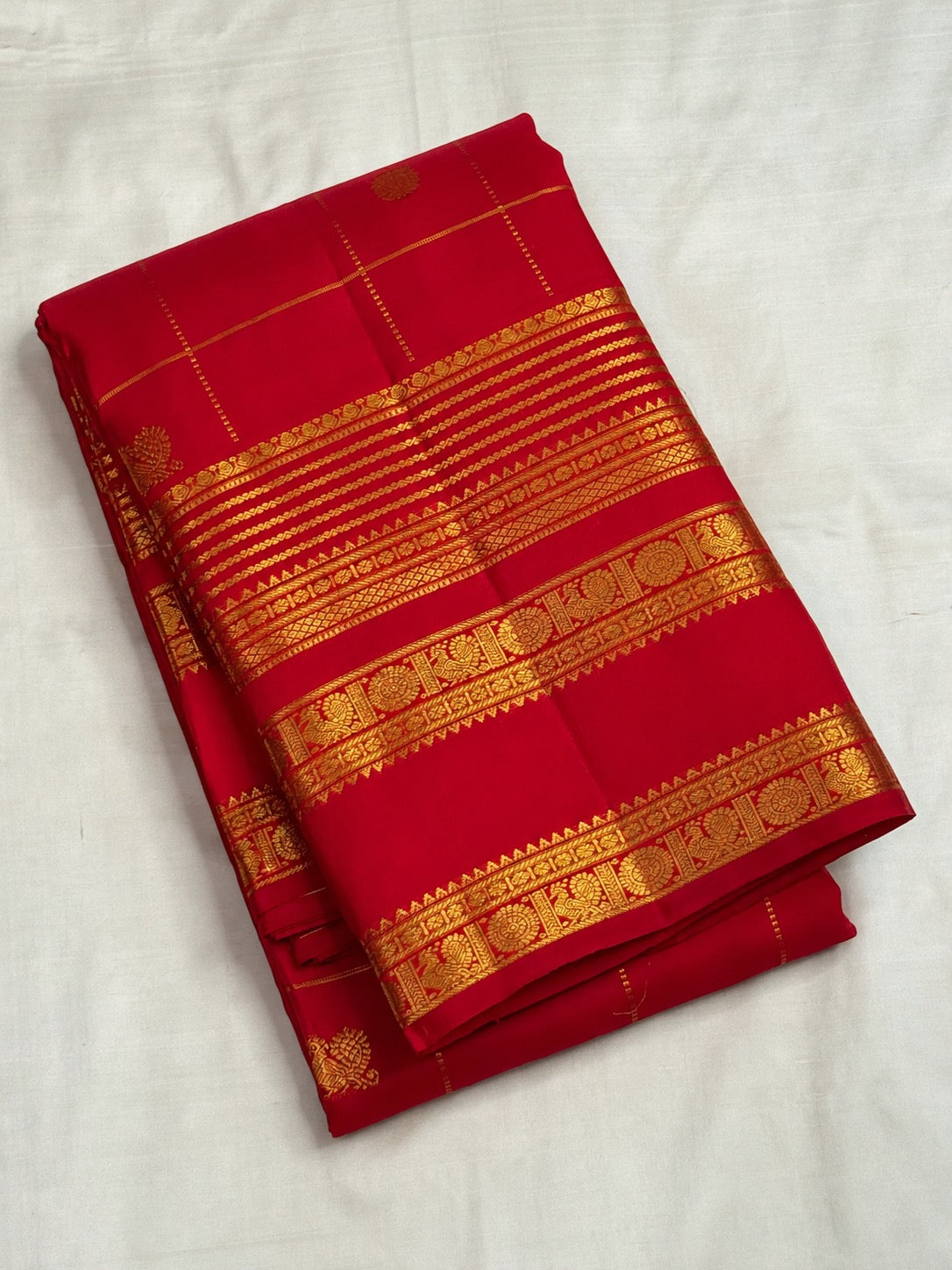 Kumkum Red handwoven pure silk Kanchipuram zari kattam saree, full view