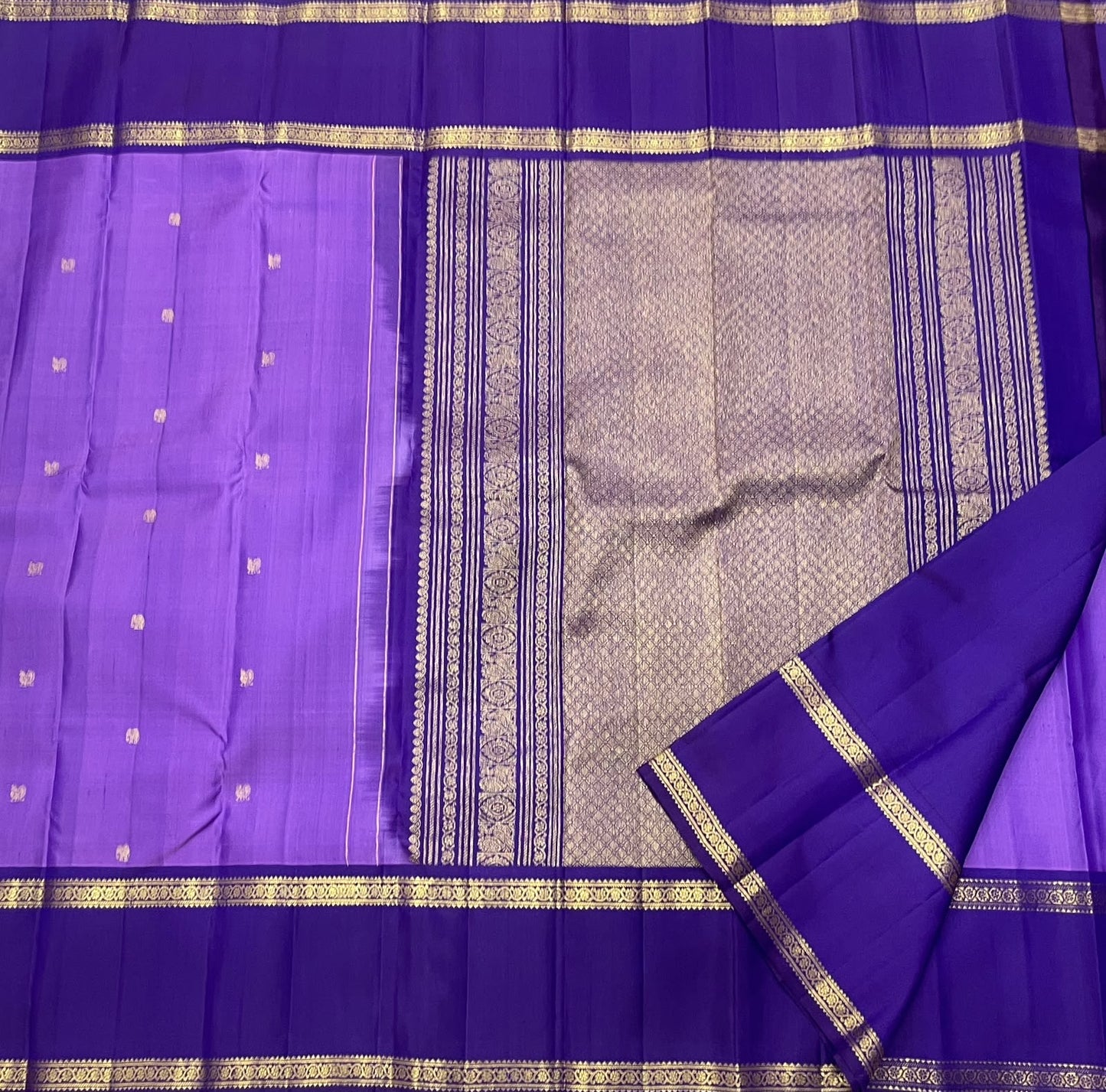 Lavender Purple Pure Silk Kanchi Pattu Rettapet Saree - Rettapet weave close-up