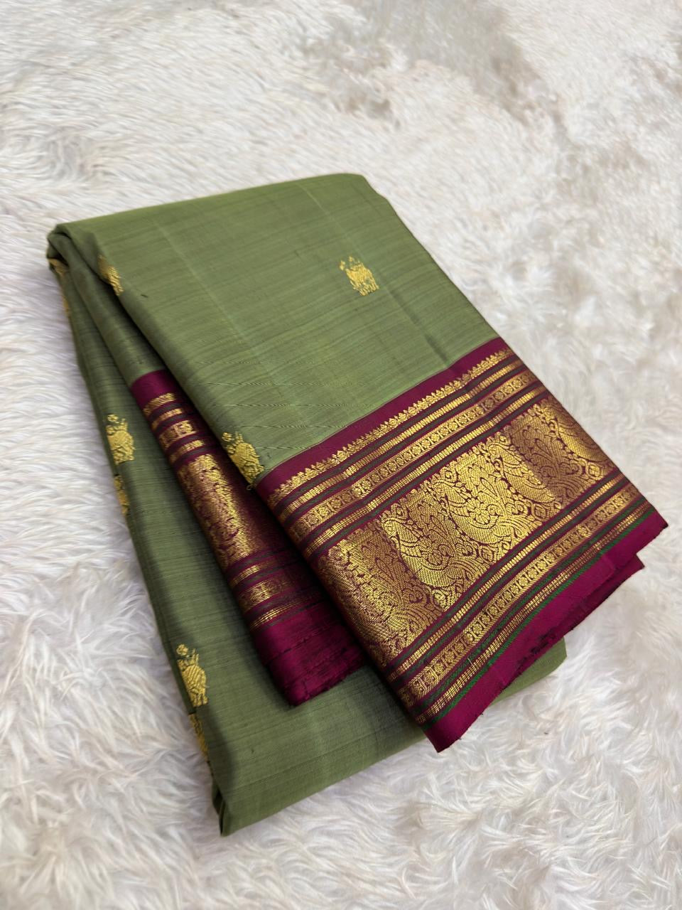 Sage leaf green Kanjeevaram silk saree with ornate pallu – Idam Living