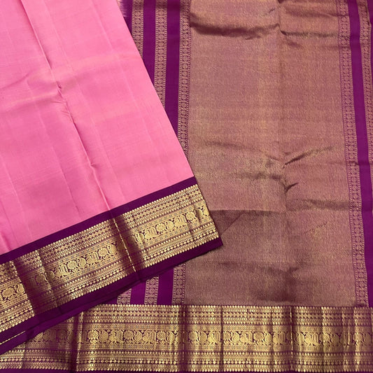 Full view of orchid pink lightweight pure silk Kanchipuram saree with plum varisaipet border — Idam Living