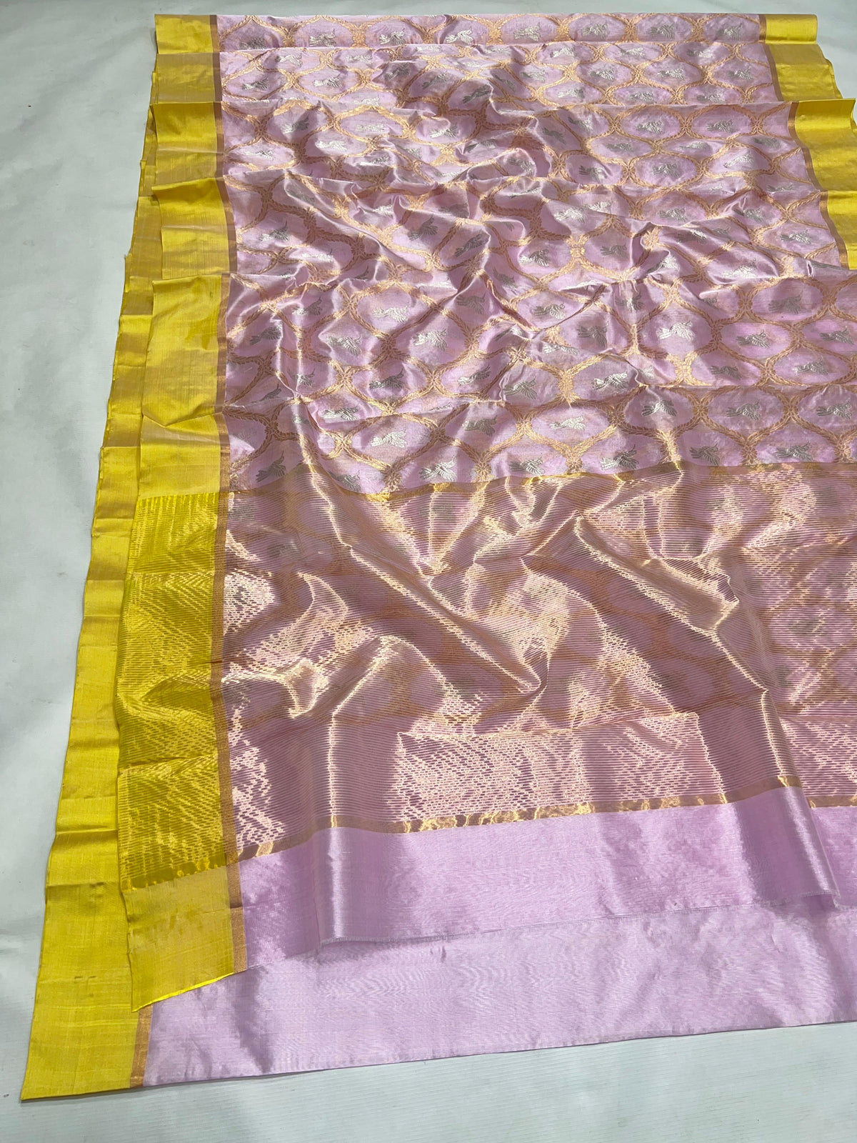 Lilac pink Pattu Silk Chanderi saree with pale metallic motifs