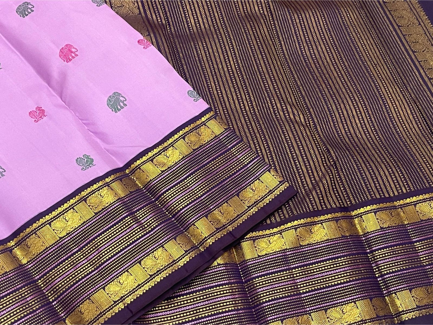 Lilac handwoven pure silk Kanjivaram saree with silk-thread Mayil and Annam butta — Idam Living
