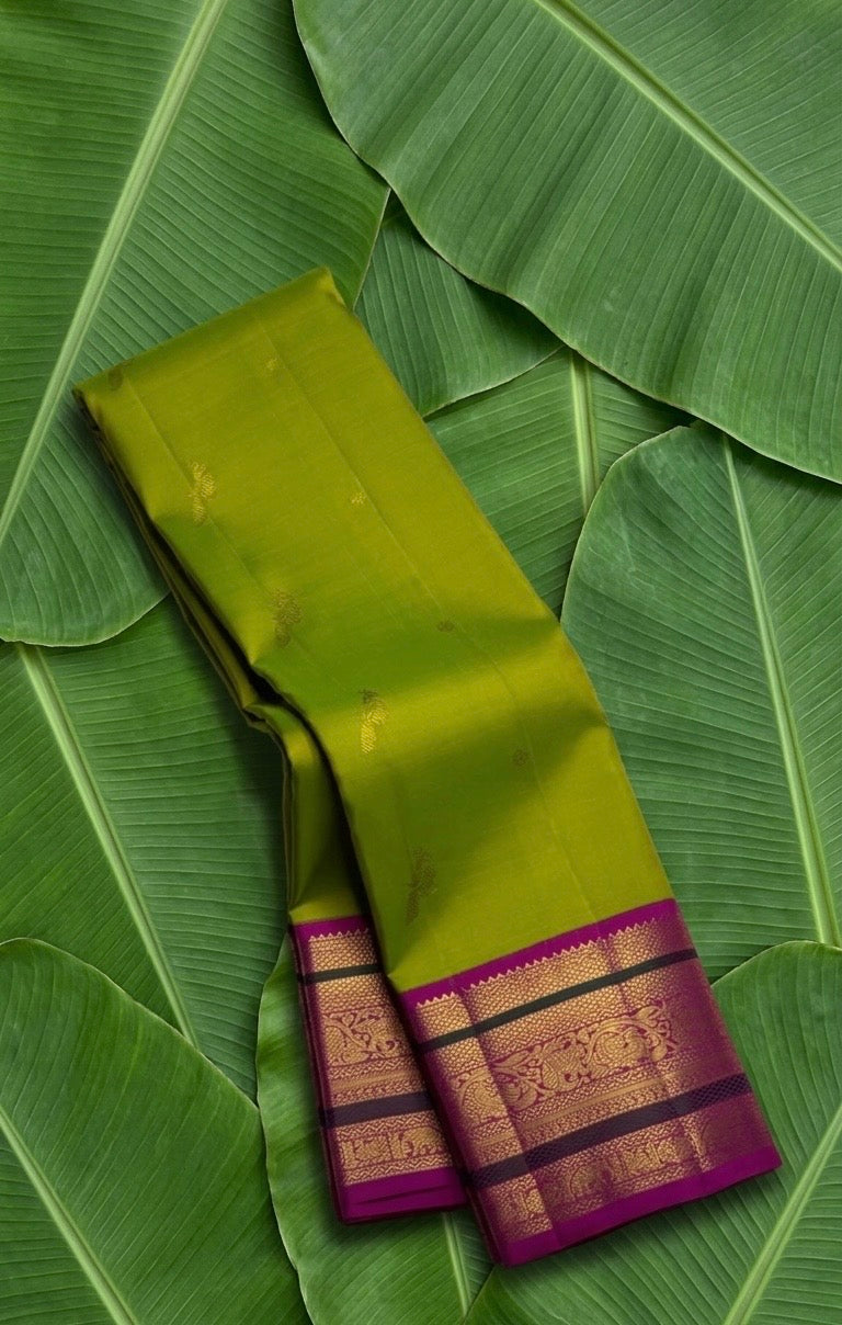 Parrot green and magenta butta Kanjeevaram silk saree with mayil peacock butta and silk thread border — Idam Living