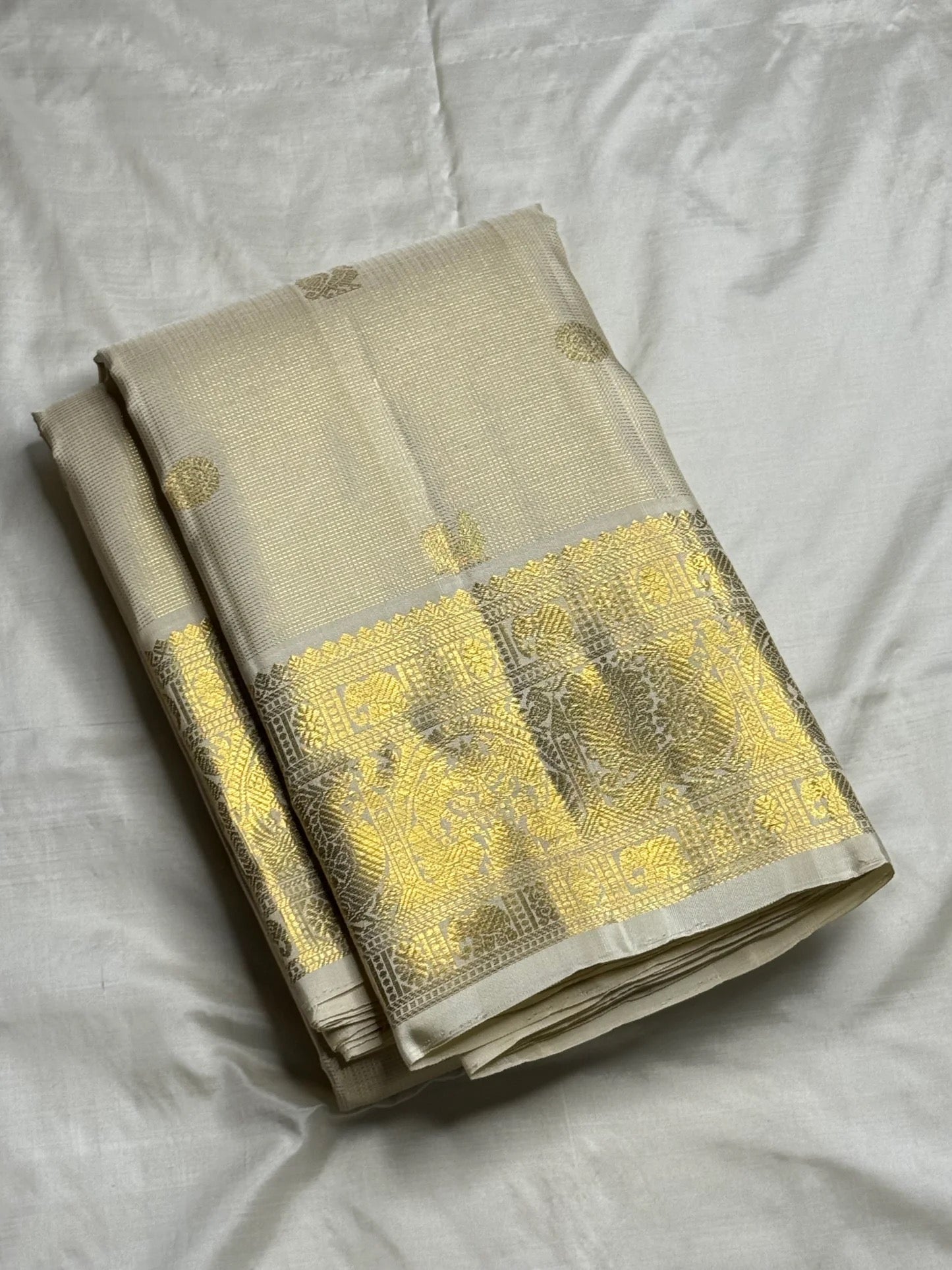 Luminous Ivory-Gold Pure Silk KanchiPattu Zari Kattam Saree - full saree view
