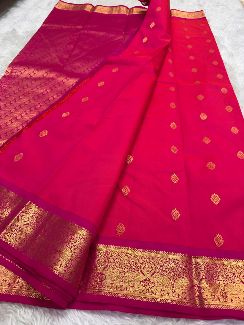 Elegant lightweight korvai silk saree in deep violet with rich woven pallu