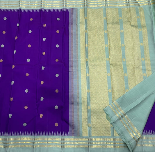 Royal violet blue and ice blue handwoven pure silk Kanjeevaram saree with Mayil Chakram butta and Korvai Varisaipet border overview