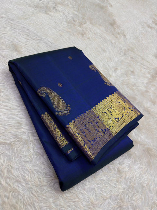 Mayil Kazhuthu blue-green pure silk Kanchipuram Butta saree with handwoven zari paisley buttas