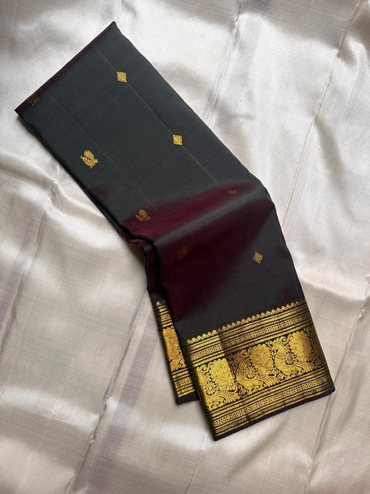 Mayil temple gold zari kanchipuram border – Idam Living Pure Silk Kanchipuram saree