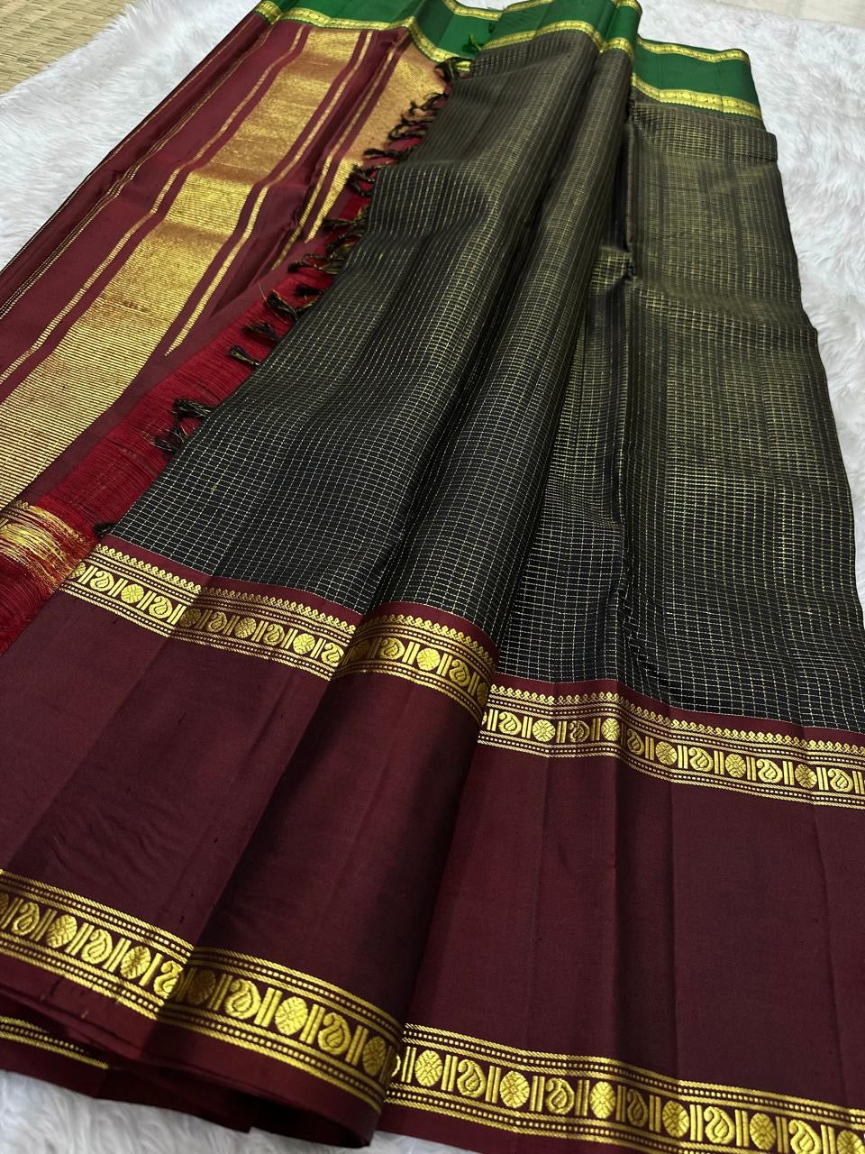 Midnight Black Handwoven Pure Silk KanchiPattu Saree with Ganga Jamuna Zari Kattam Rettapet Border