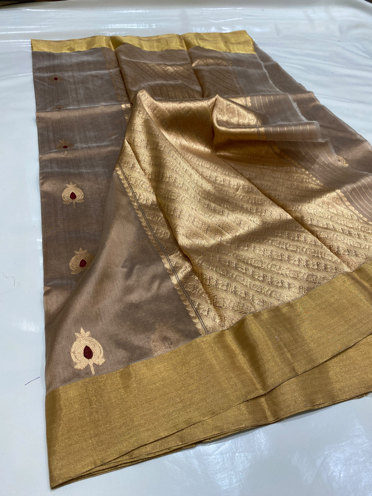 Mushroom Pattu Silk handwoven Chanderi saree