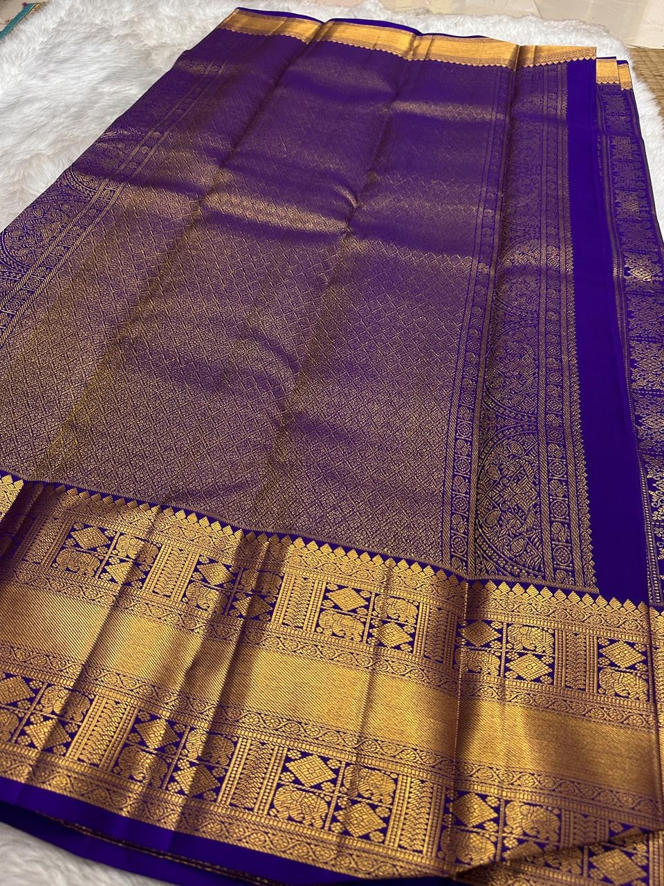 Neelam purple geometric zari kanchipuram saree – Idam Living Pure Silk Kanchipuram saree
