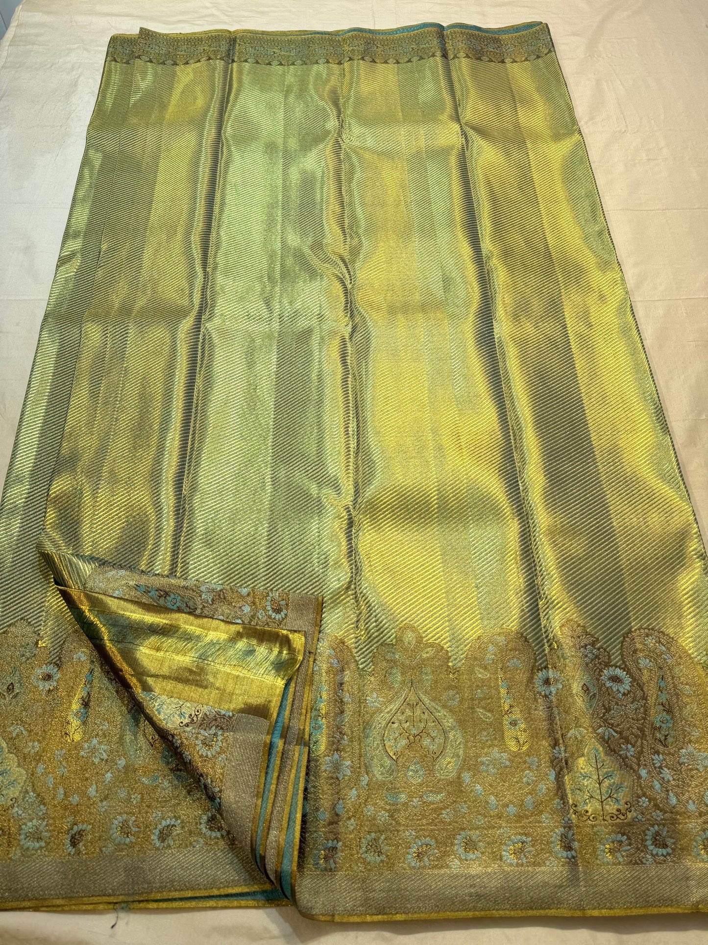 Smoky Olive Handwoven Pure Silk Kanjeevaram Saree with Antique Gold and Faded Turquoise Ornamental Border