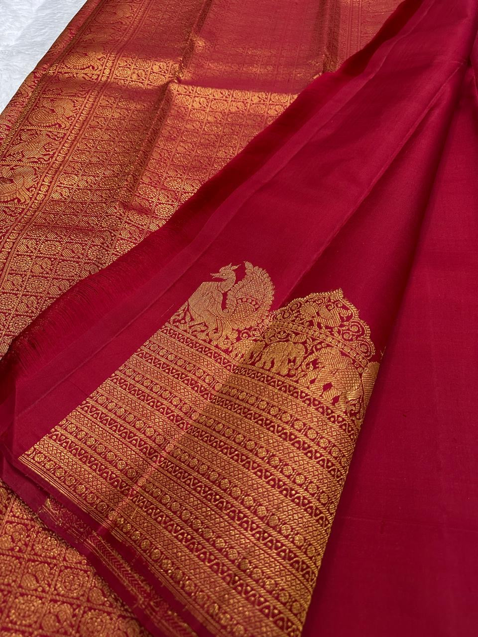 Temple vermillion red Pure Silk Kanchipuram Butta saree