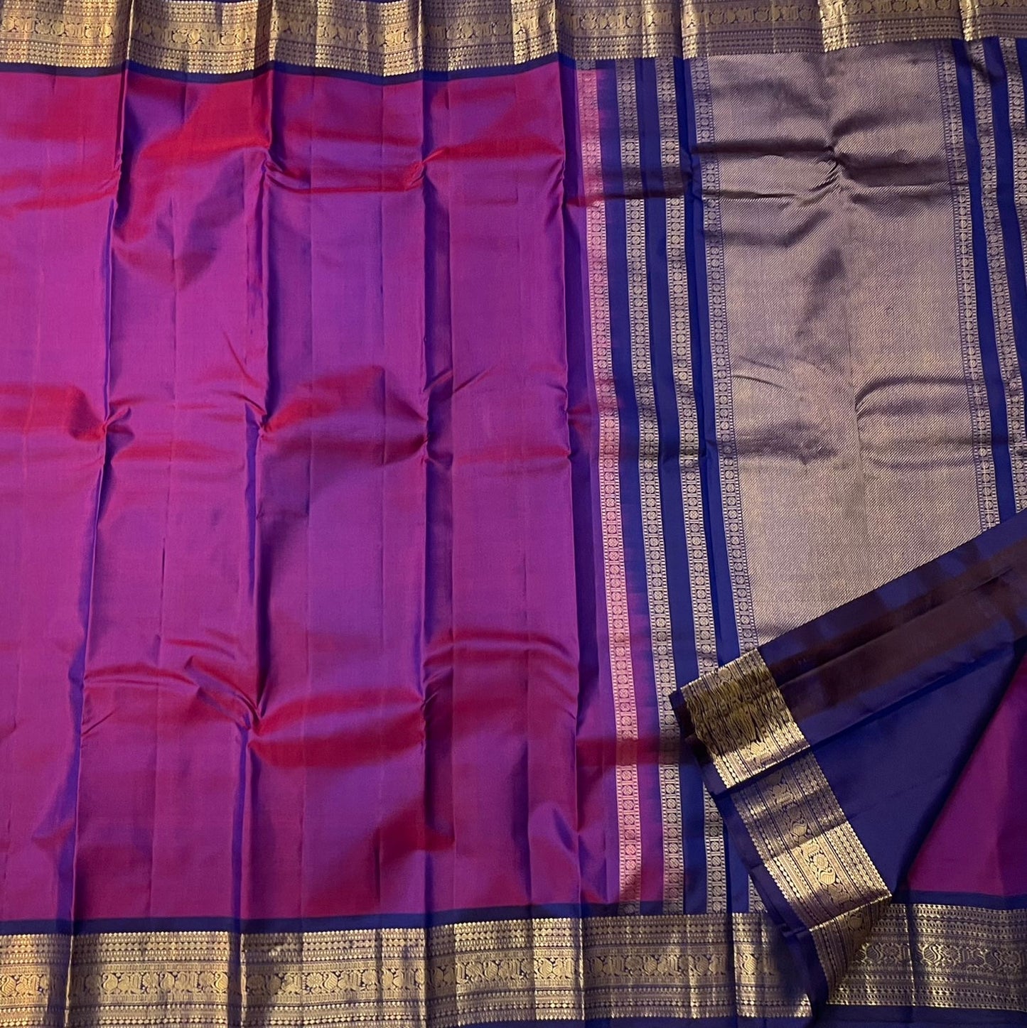 Fuchsia Kanchi Pattu silk saree with royal blue varisaipet gold zari border — Idam Living