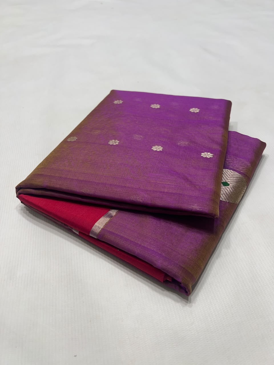Orchid Purple Pattu Silk Chanderi saree full view with Raspberry Pink border and silver-toned floral motifs