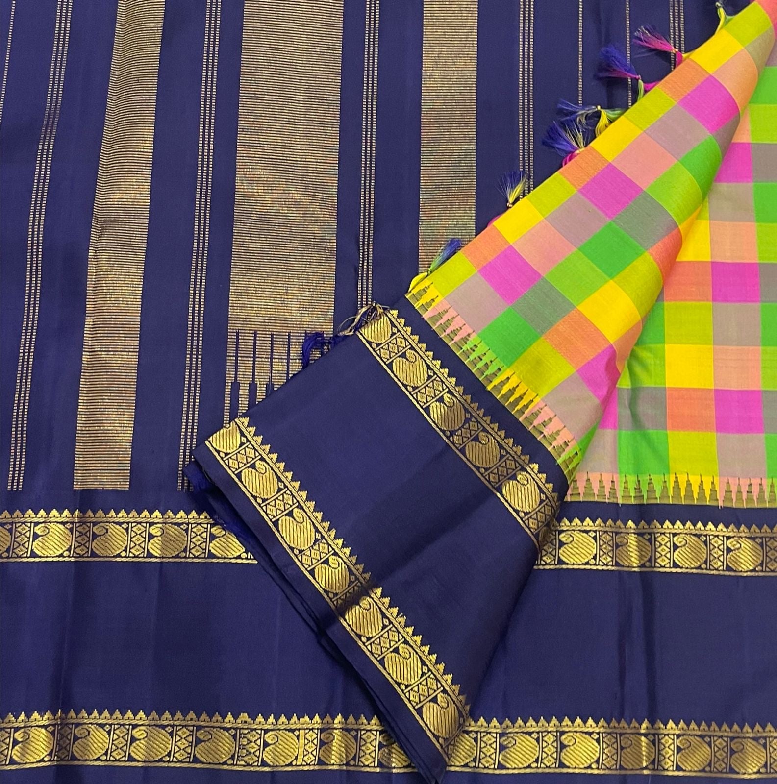 Deep navy blue rettapet border with dense gold zari motifs on paalum pazhamum Kanchipuram saree — Idam Living