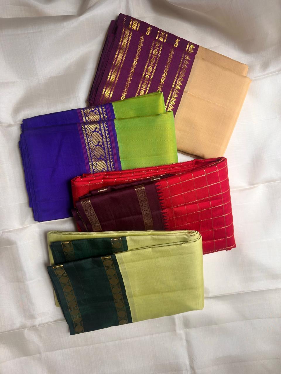 Parrot Green Handwoven Pure Silk Kanchipuram Korvai Saree with Kaal Irangiya Gold Zari Border